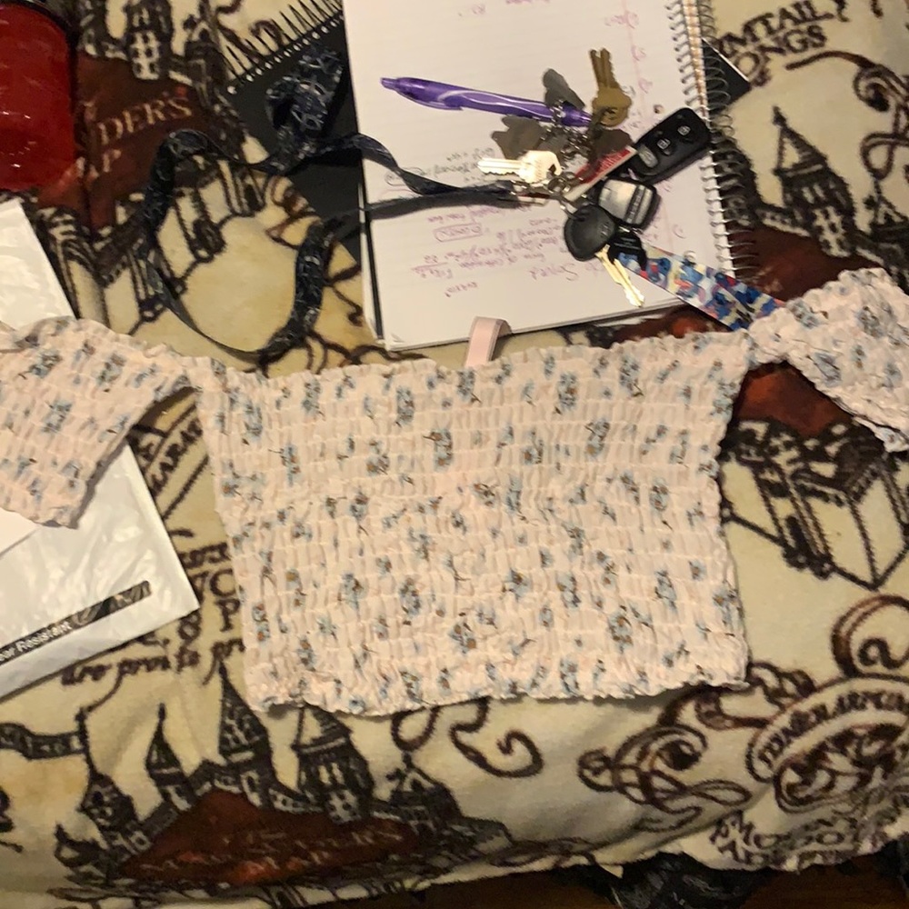 Victoria’s Secret off the shoulder top